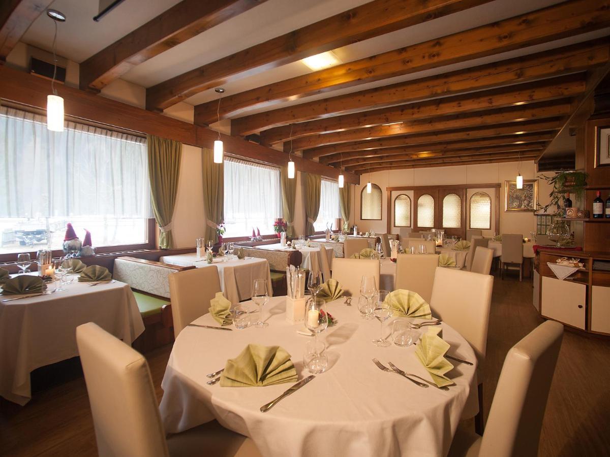 Hotel Stella Alpina Falcade Exterior photo